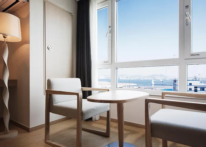 Crown Harbor Hotel Busan